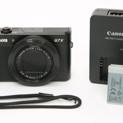 Canon PowerShot G7 X Mark II Compact Digital Camera 4.2x Optical Zoom, 20.1 MP (Pre-Owned)